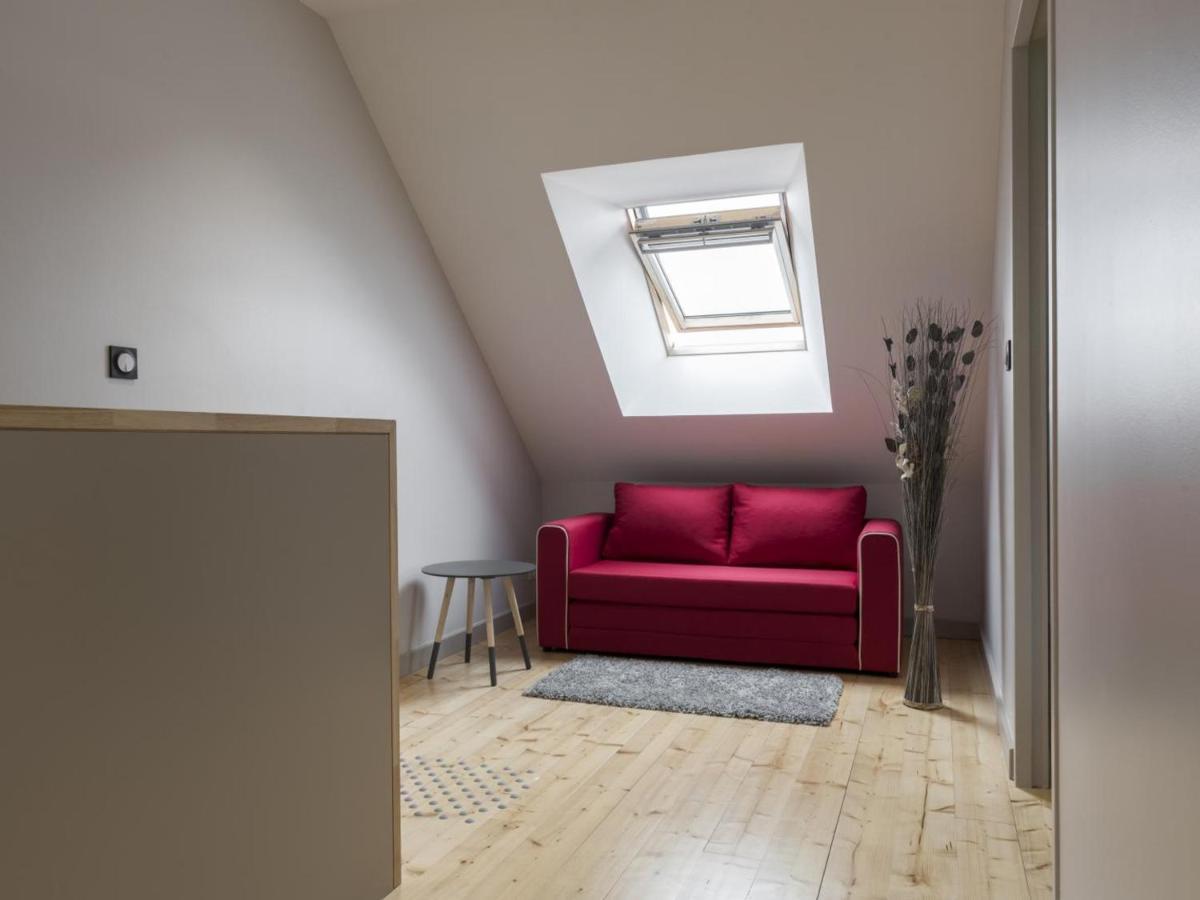 Gite Renove Avec Terrasse, Poele A Bois Et Wifi A Chapeau - Fr-1-489-79 Buitenkant foto