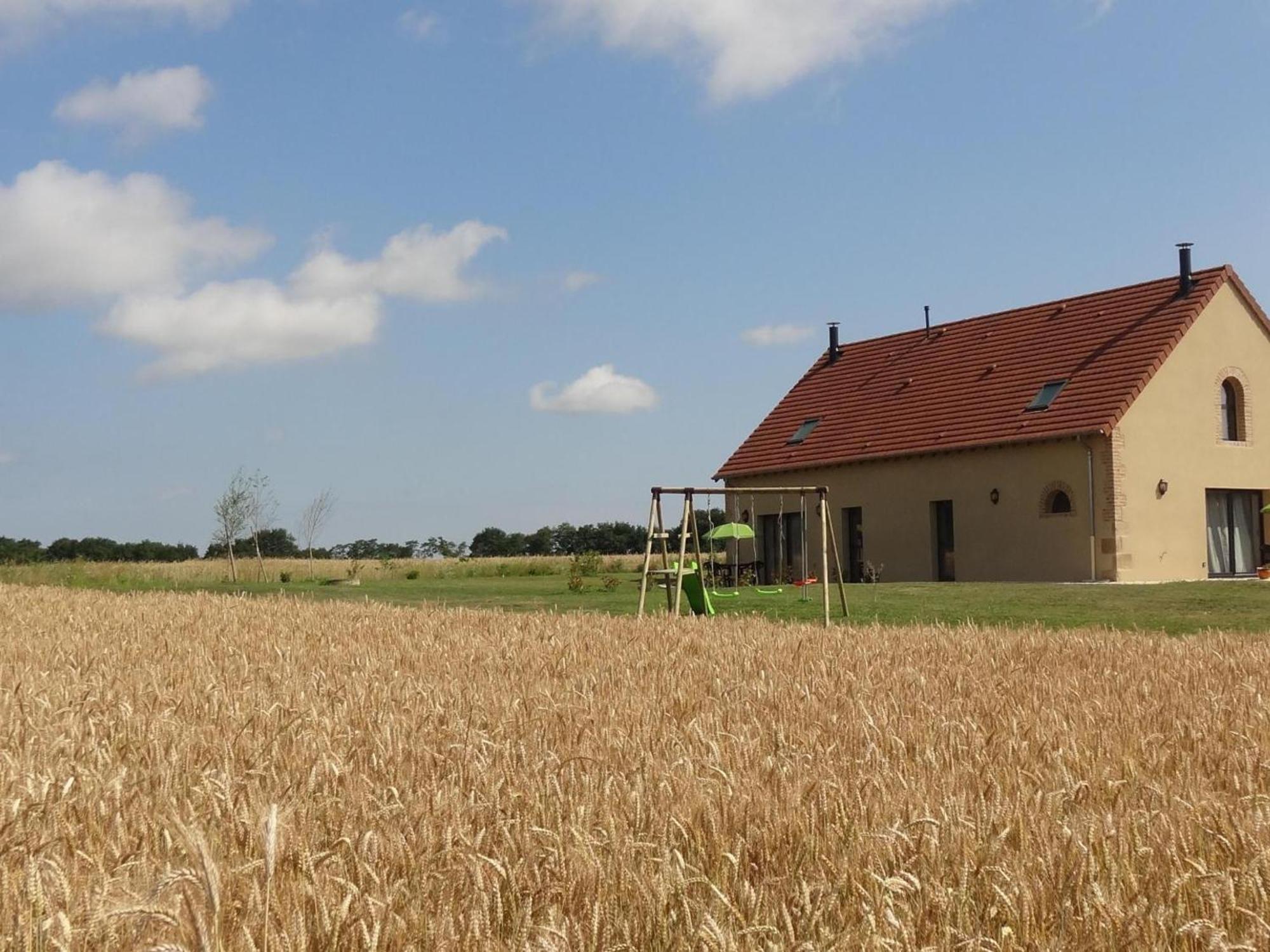 Gite Renove Avec Terrasse, Poele A Bois Et Wifi A Chapeau - Fr-1-489-79 Buitenkant foto